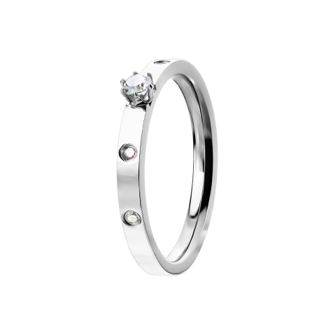 Bague argentée avec quatre cristaux et un grand