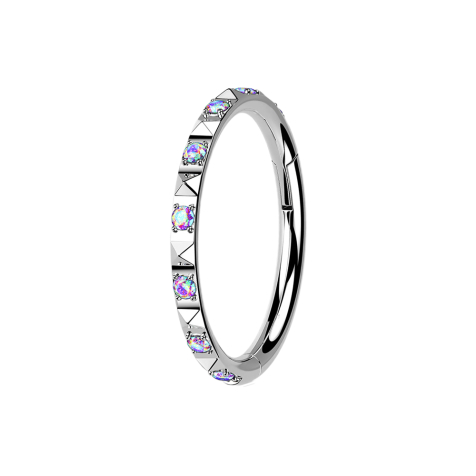 Anello micro segmentato pieghevole argento con piramidi laterali e cristalli multicolori
