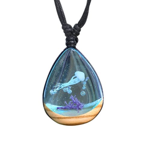 Collier noir pendentif goutte méduse récif époxy bleu en bois dolivier