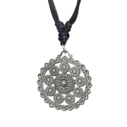 Halskette schwarz Anh&auml;nger silber Mandala Blumen