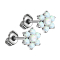 Boucles doreilles sans tige argent Fleur Opales blanches