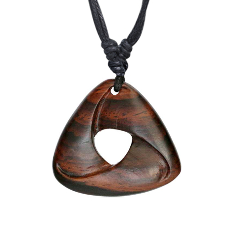 Collier noir Pendentif Tribu Tourbillon en bois Narra
