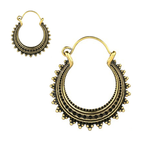Gold-plated hoop earring with dots
