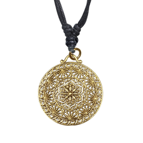 Collana nera con ciondolo mandala sole placcato oro