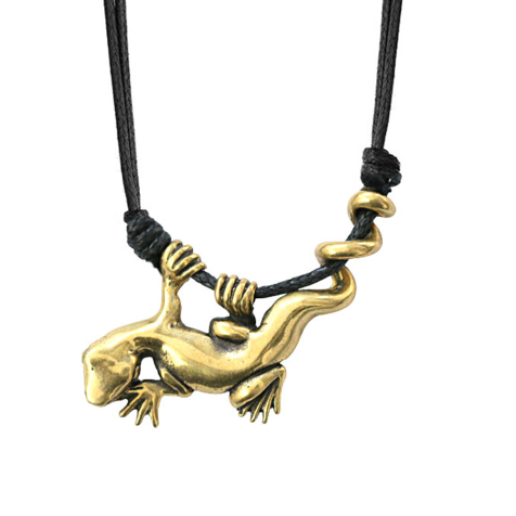 Collier noir pendentif doré lézard