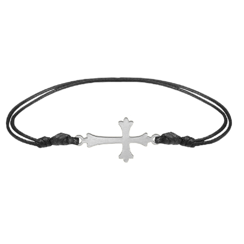 Bracelet noir avec pendentif en forme de croix argentée