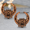 Boucles doreilles « Fleur de lotus » et ornements en bois de sawo