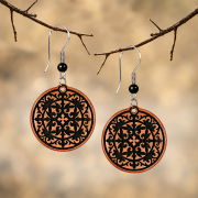 Boucles doreilles « Mandala de vrilles » en bois de sawo